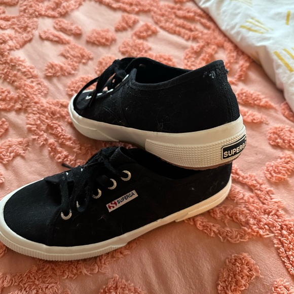 Superga Classic Women’s Sneakers Sz 38 Black - Picture 3 of 4